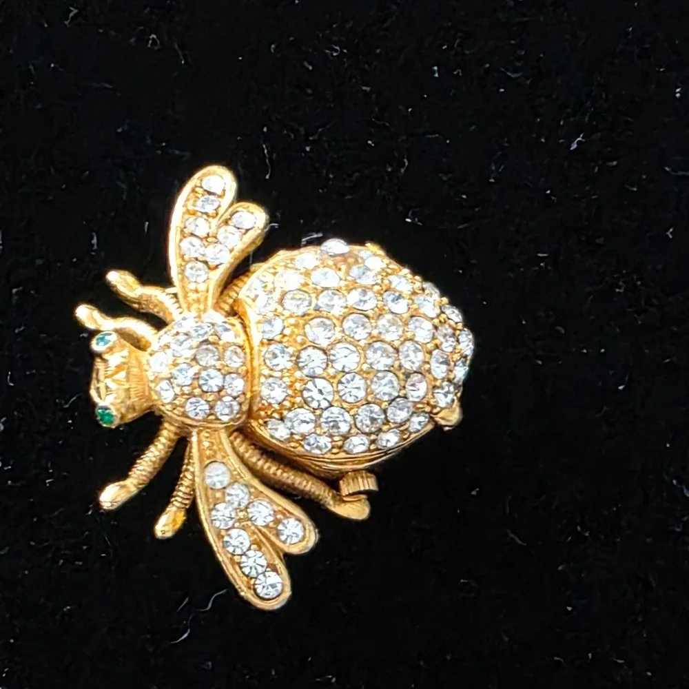 Joan Rivers Classics striking gold